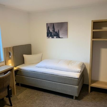 Hotel B4 Limburg an der Lahn Room photo