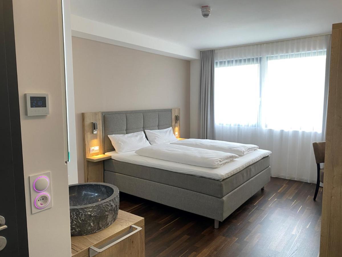 Hotel B4 Limburg an der Lahn Room photo